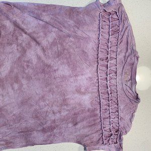 American Eagle Size M lightweight pink/purple shirt